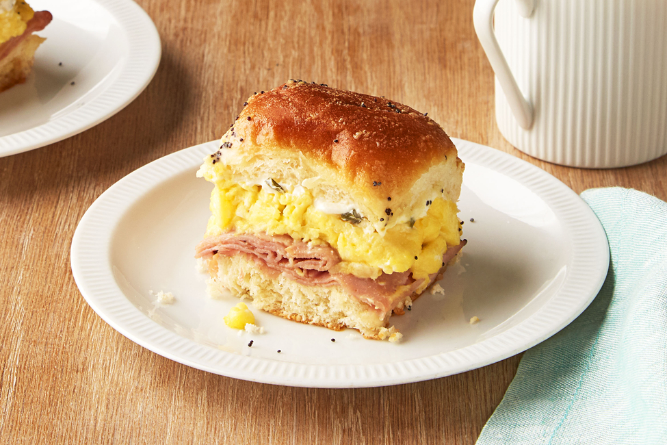 Ham, Egg and Cheese Brunch Sliders