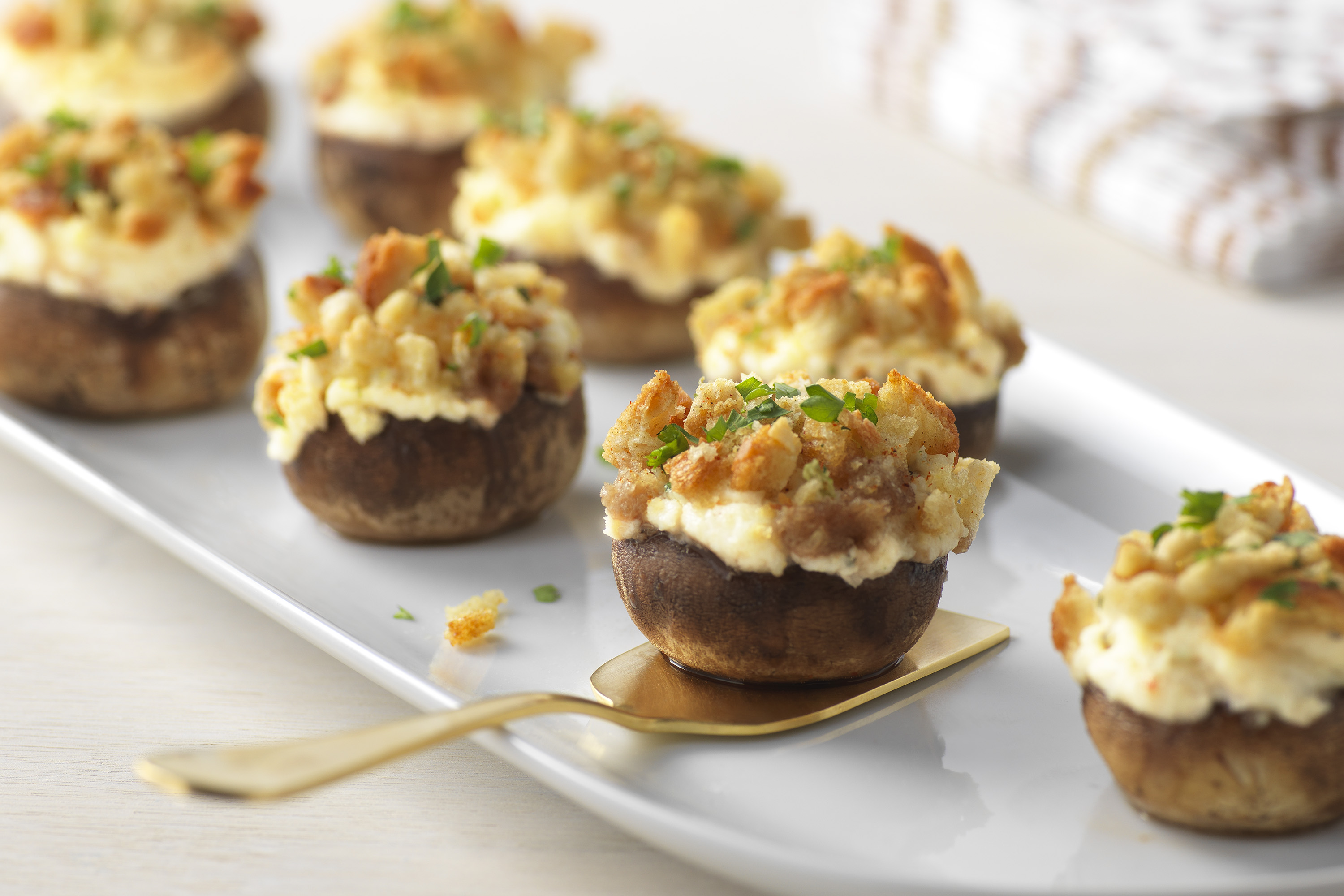 easy-philadelphia-stuffed-mushrooms