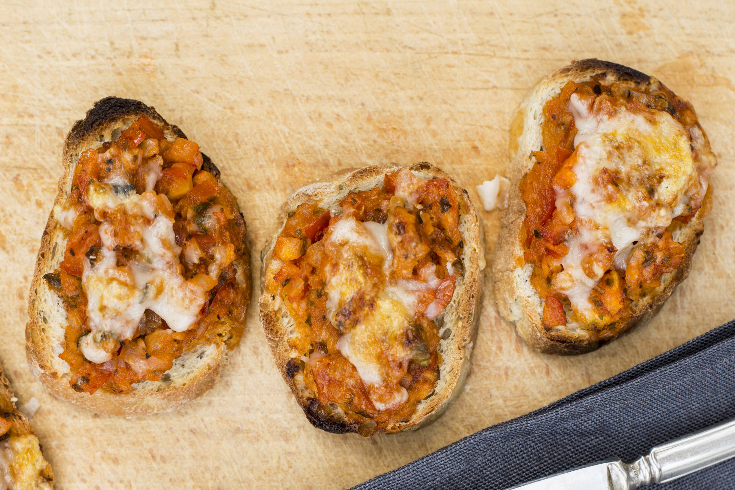 Tomato-Basil Bruschetta with Mozzarella
