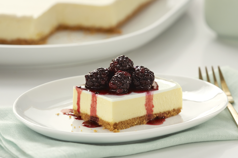 PHILADELPHIA New York-Style Sour Cream-Topped Cheesecake