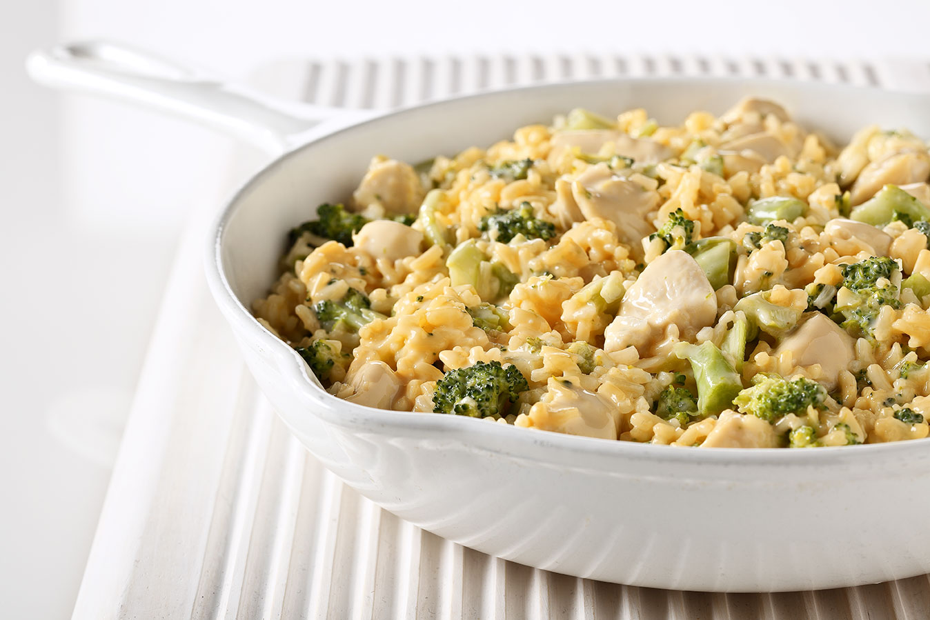 VELVEETA® One-Pot Cheesy Chicken and Broccoli Rice