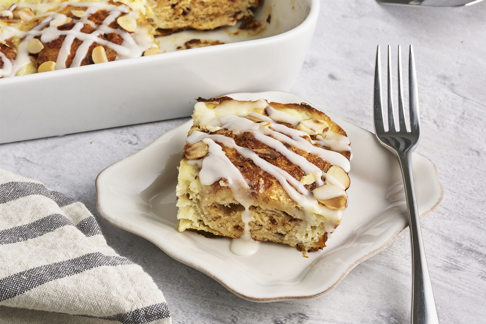 MakeAhead Cinnamon Roll Casserole My Food and Family
