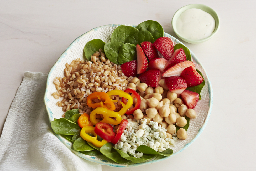 Strawberry, Spinach and Farro Salad