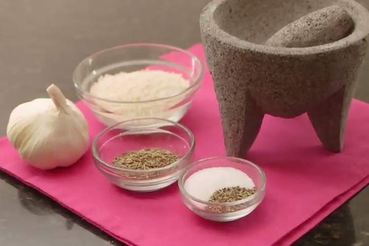 How to Prepare a Mortar and Pestle