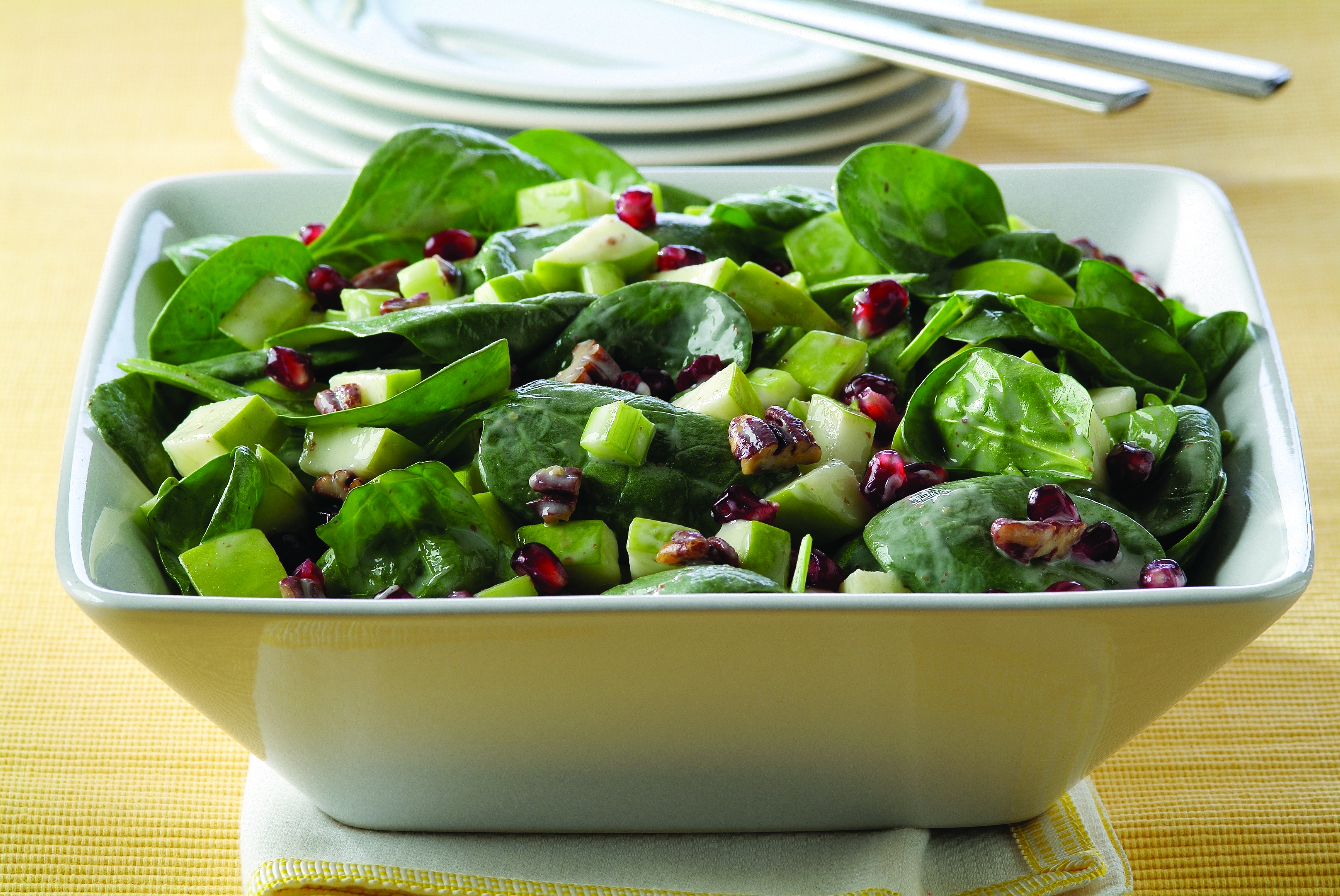 Pomegranate-Spinach Salad with Apples