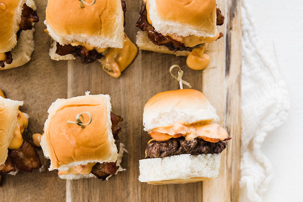 Hamburger Bacon Queso Sliders My Food and Family
