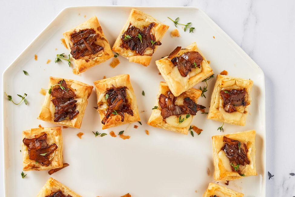 French Onion Puff Pastry Squares
