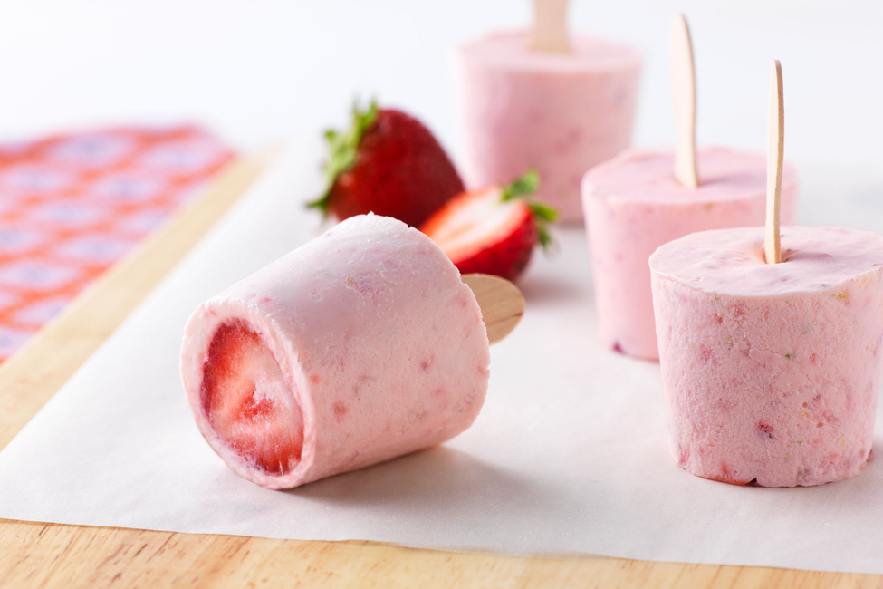 Strawberry-Lime Frozen Cheesecake Pops