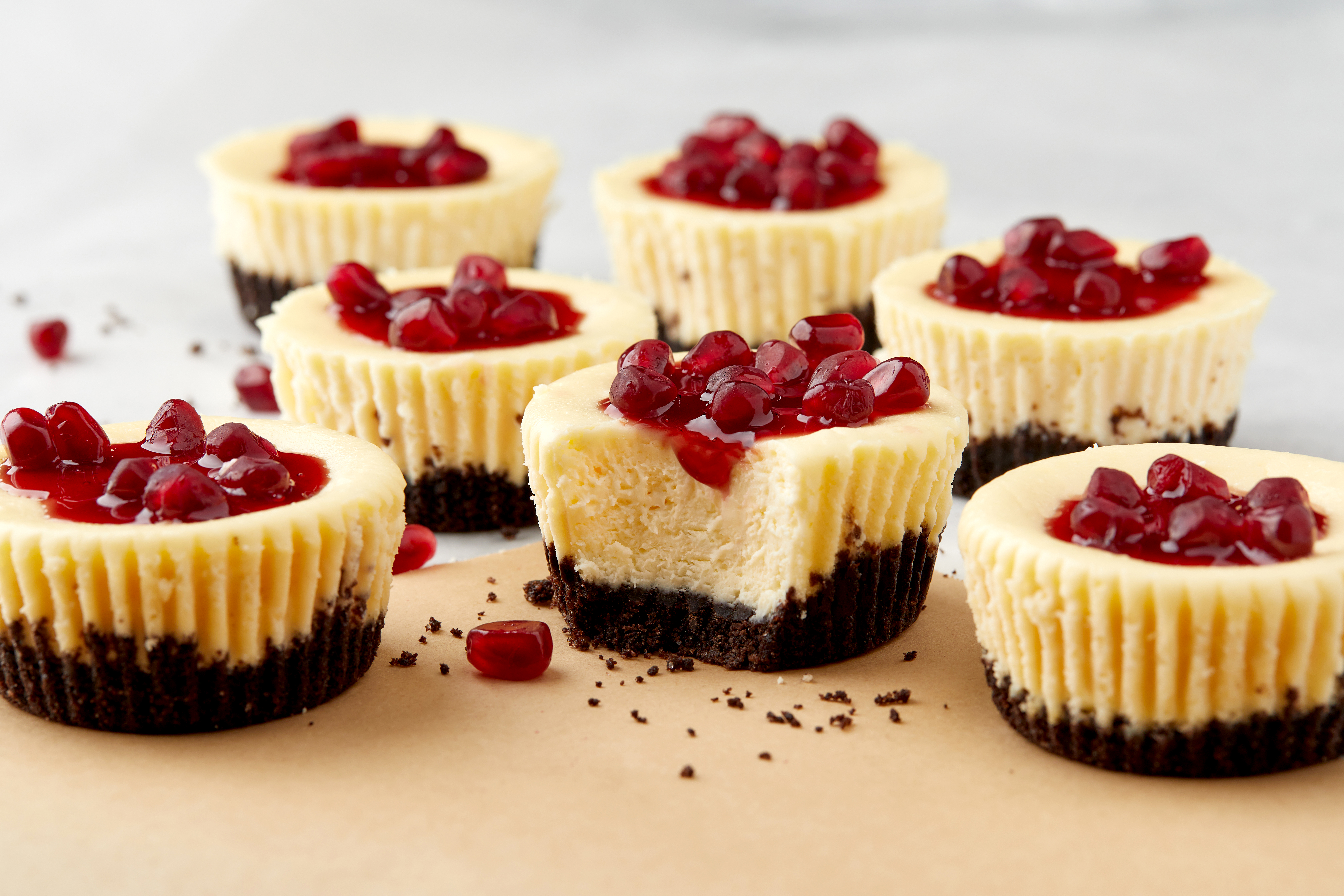 chocolate-pomegranate-cheesecake-minis
