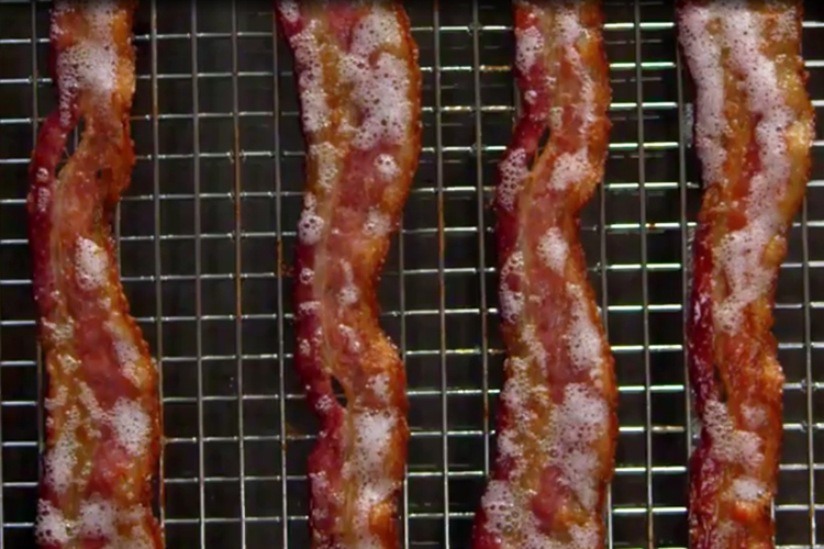 How to Bake Bacon in the Oven
